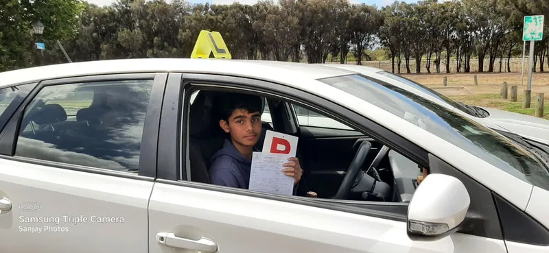 Motor Driving Guru learner moment 16